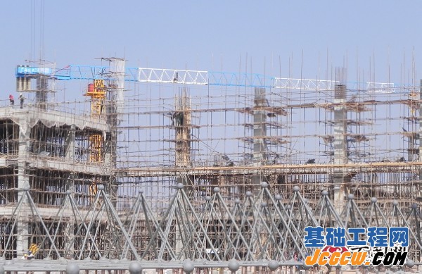 航线机库网架施工