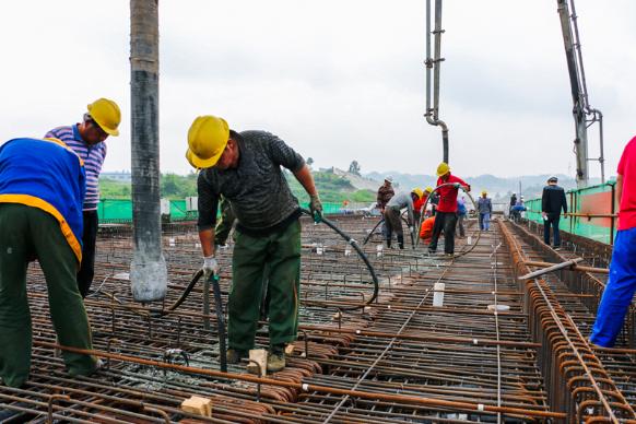 成贵铁路13标上半年信用评价获佳绩