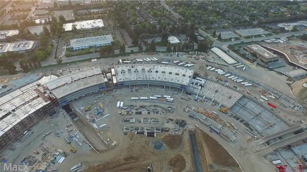 苹果飞船总部最新航拍：主结构地基完工