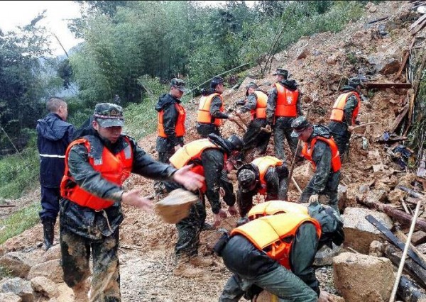强降雨导致宁德柘荣发生山体滑坡 3名群众遇难