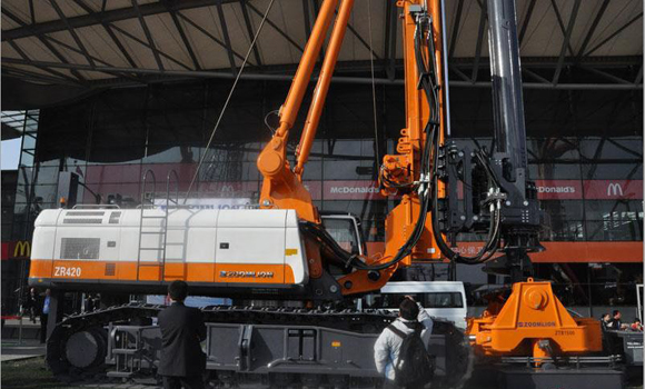 高性能、高可靠性的中联ZR420旋挖钻机热销
