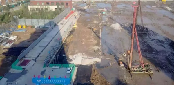 正在施工的太原富力熙悦居项目桩基工程