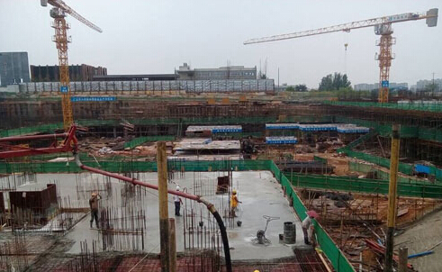 中建西部建设成都涵碧天下地下工程提前封顶受到好评