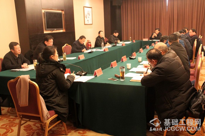 1901082212291578659.jpg (700Ã<em></em>467)