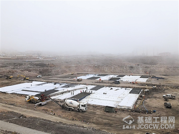 海底隧道干坞子项工程施工现场