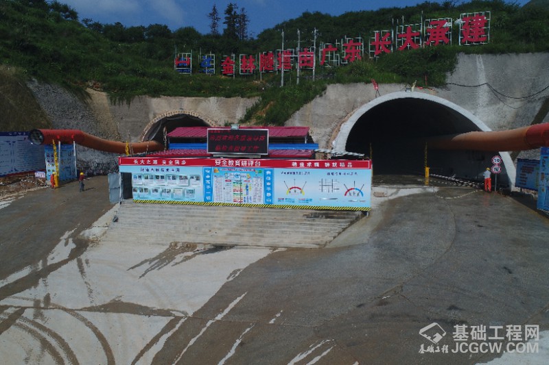 1124763881_15633307953251n