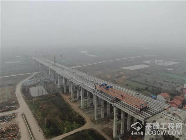 u=706417548,4287138066&fm=173&app=25&f=JPEG