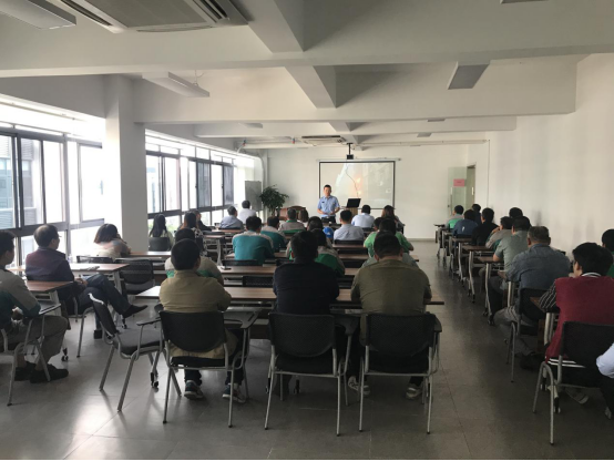 【消除风险隐患 筑牢消防安全防线】泰信机械组织消防安全培训&mdash;&mdash;杨艳226