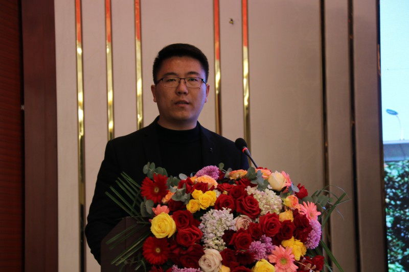 飞达钻机刘夫达1