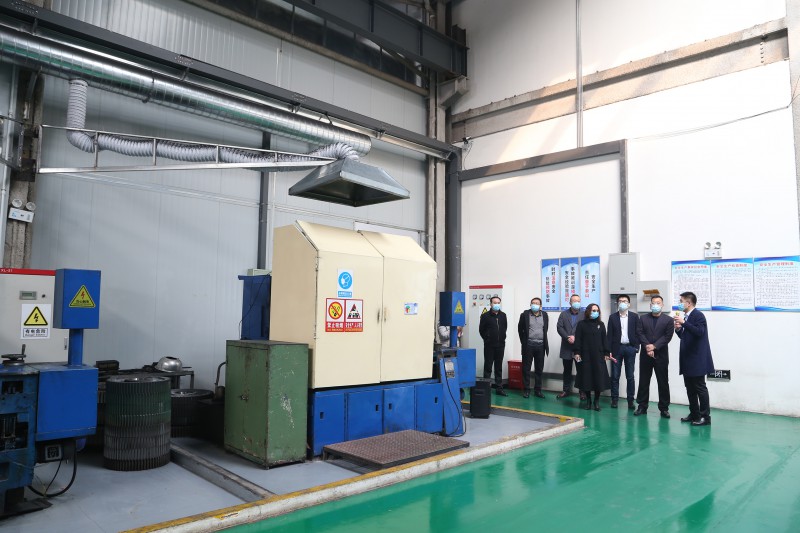 公司于副总做详细介绍 (4)