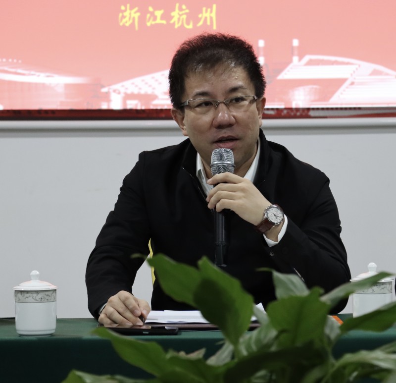 5-主办单位王涛秘书长介绍历届大会的举办情况