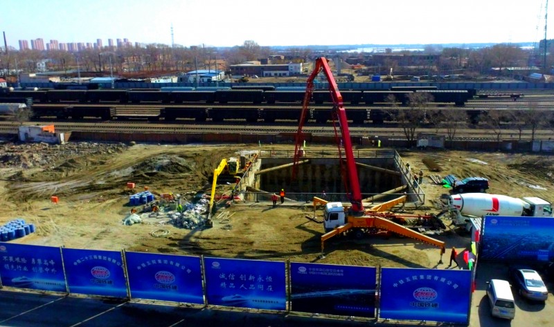 邻近营业线施工严把安全关